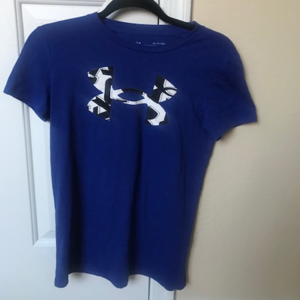 Under Armour  HeatGear T-Shirt - Size XS